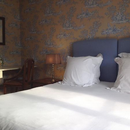 Chateau Ormes De Pez Saint-Estephe  Room photo