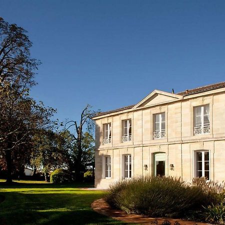 Chateau Ormes De Pez Saint-Estephe  Exterior photo