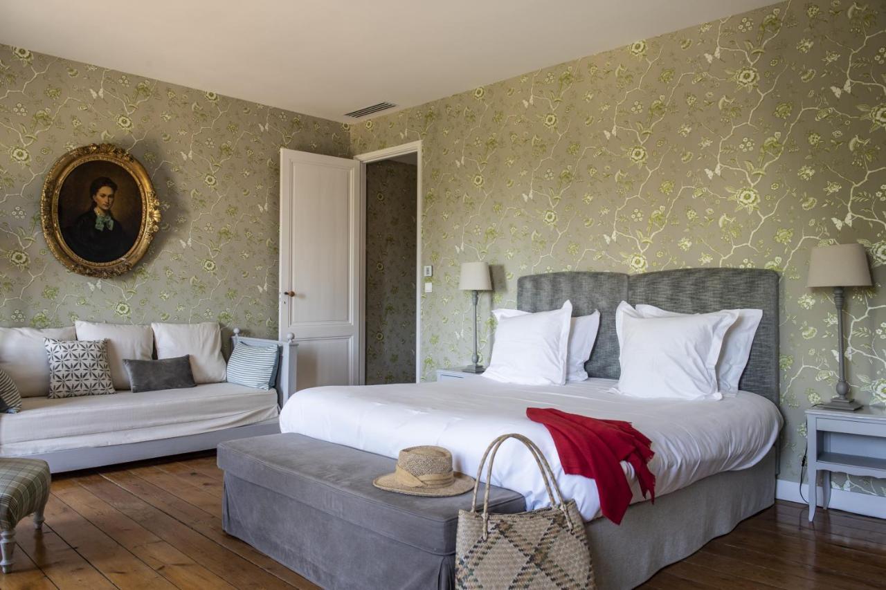 Chateau Ormes De Pez Saint-Estephe  Room photo