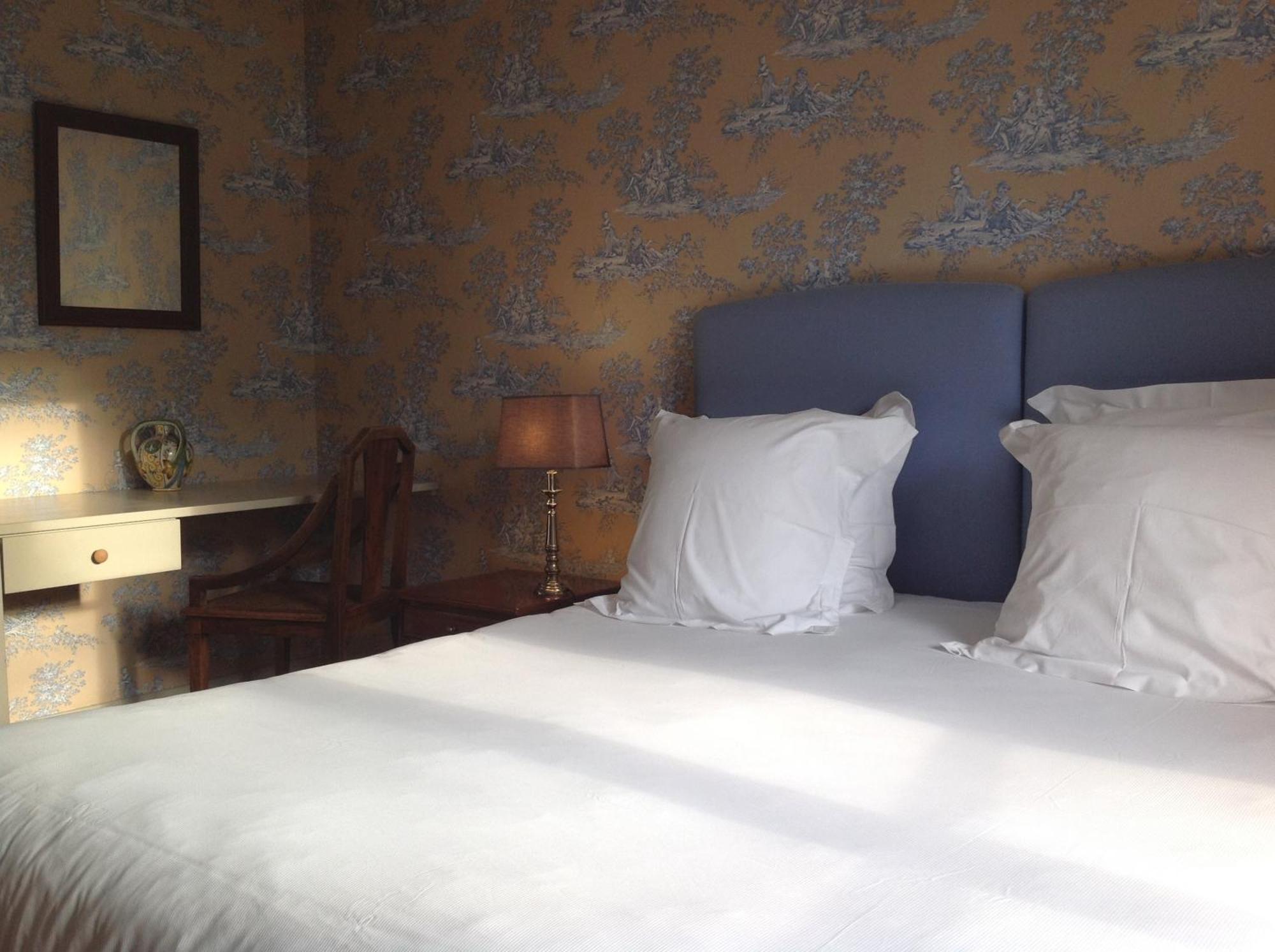 Chateau Ormes De Pez Saint-Estephe  Room photo